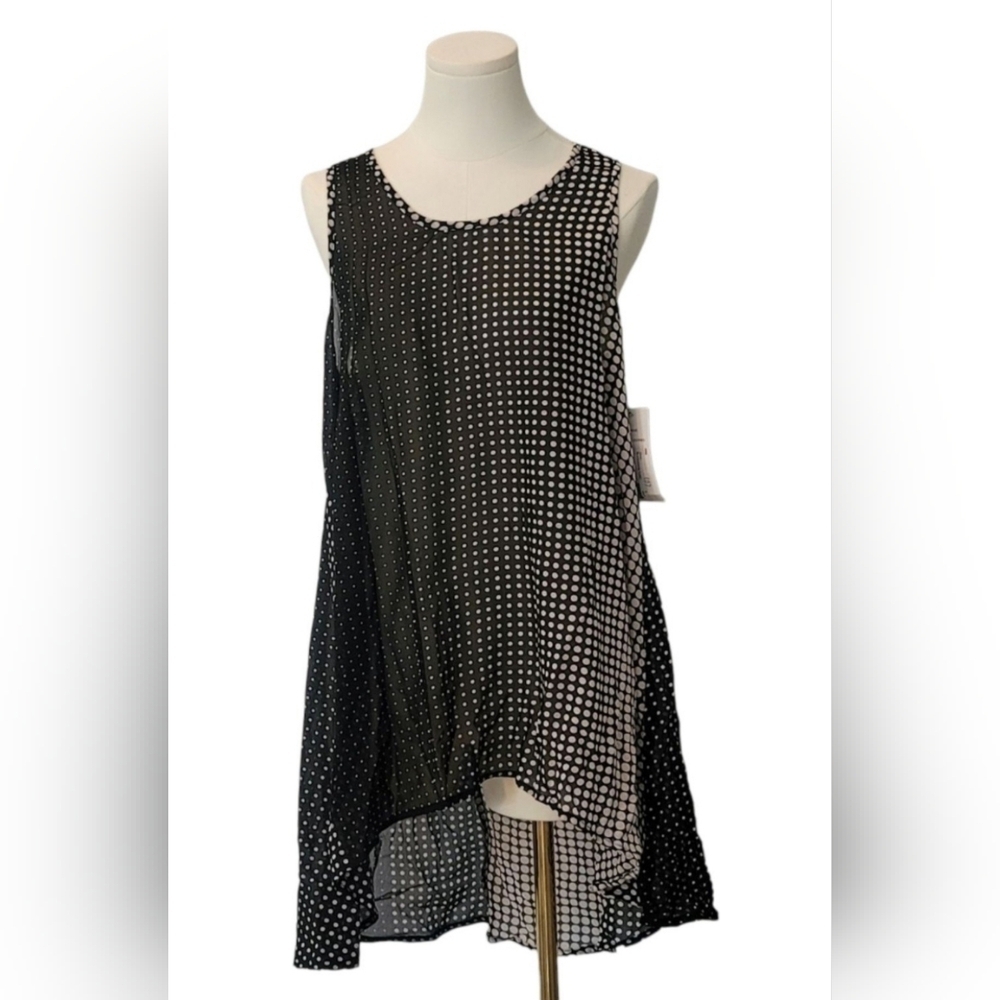 Kaktus Black and White Polka Dot Top